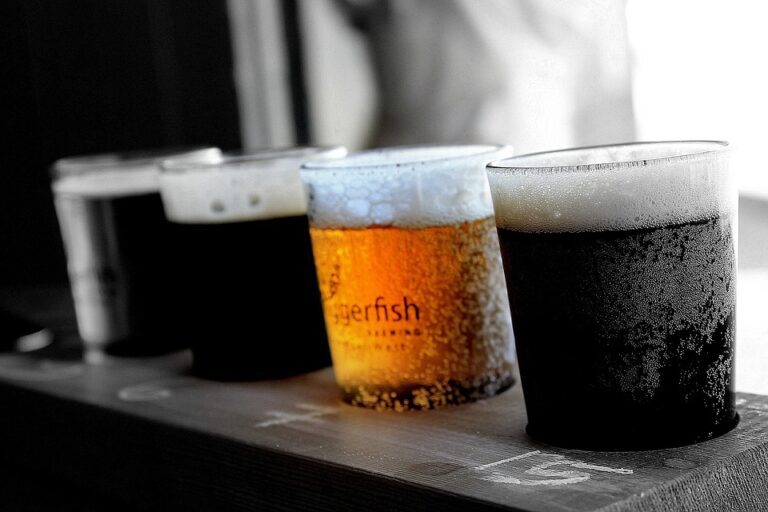 Best Sports Bar in Coachella Valley, CA Best Sports Bar in Coachella Valley, CA